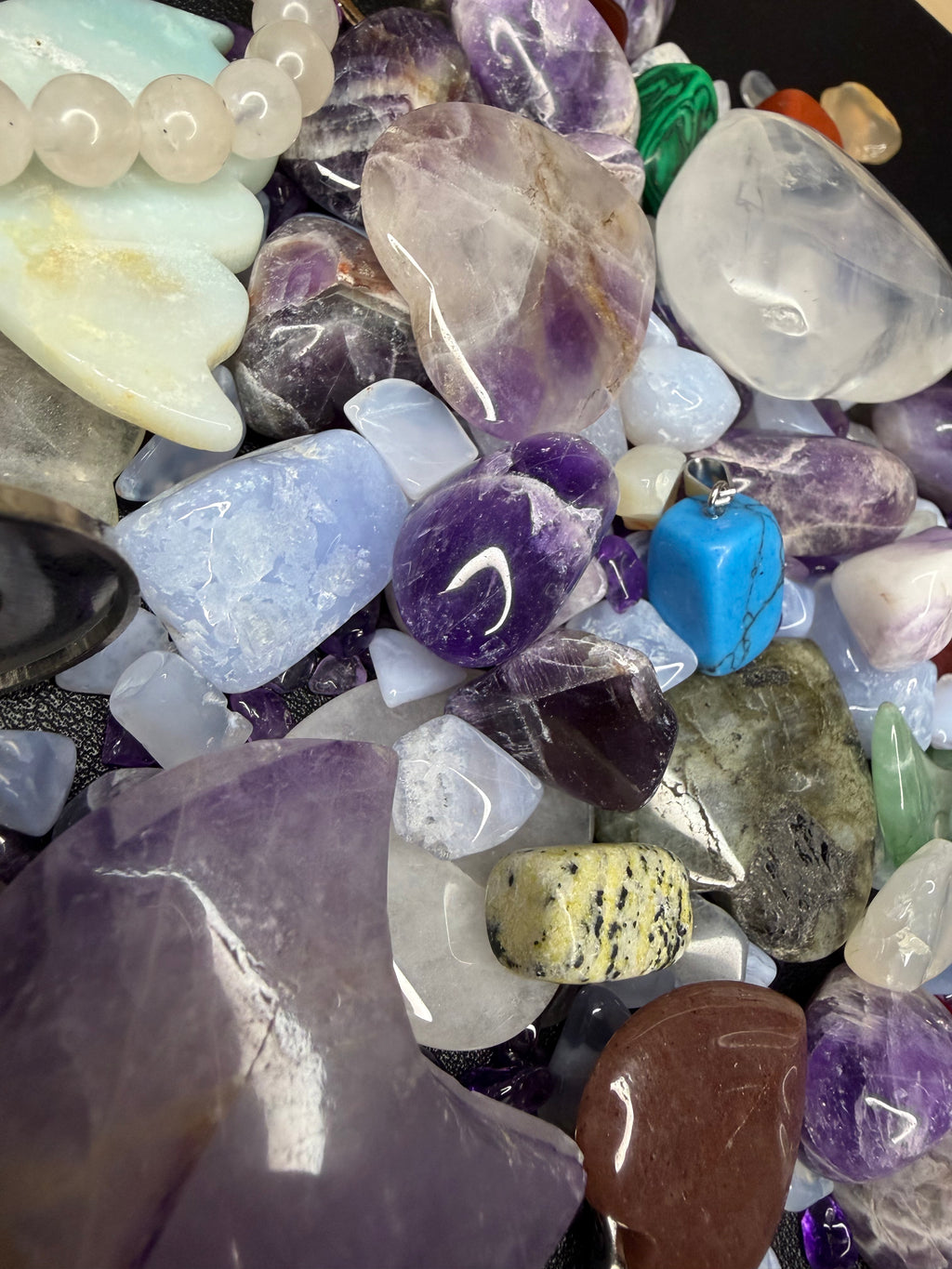 Crystal scoop