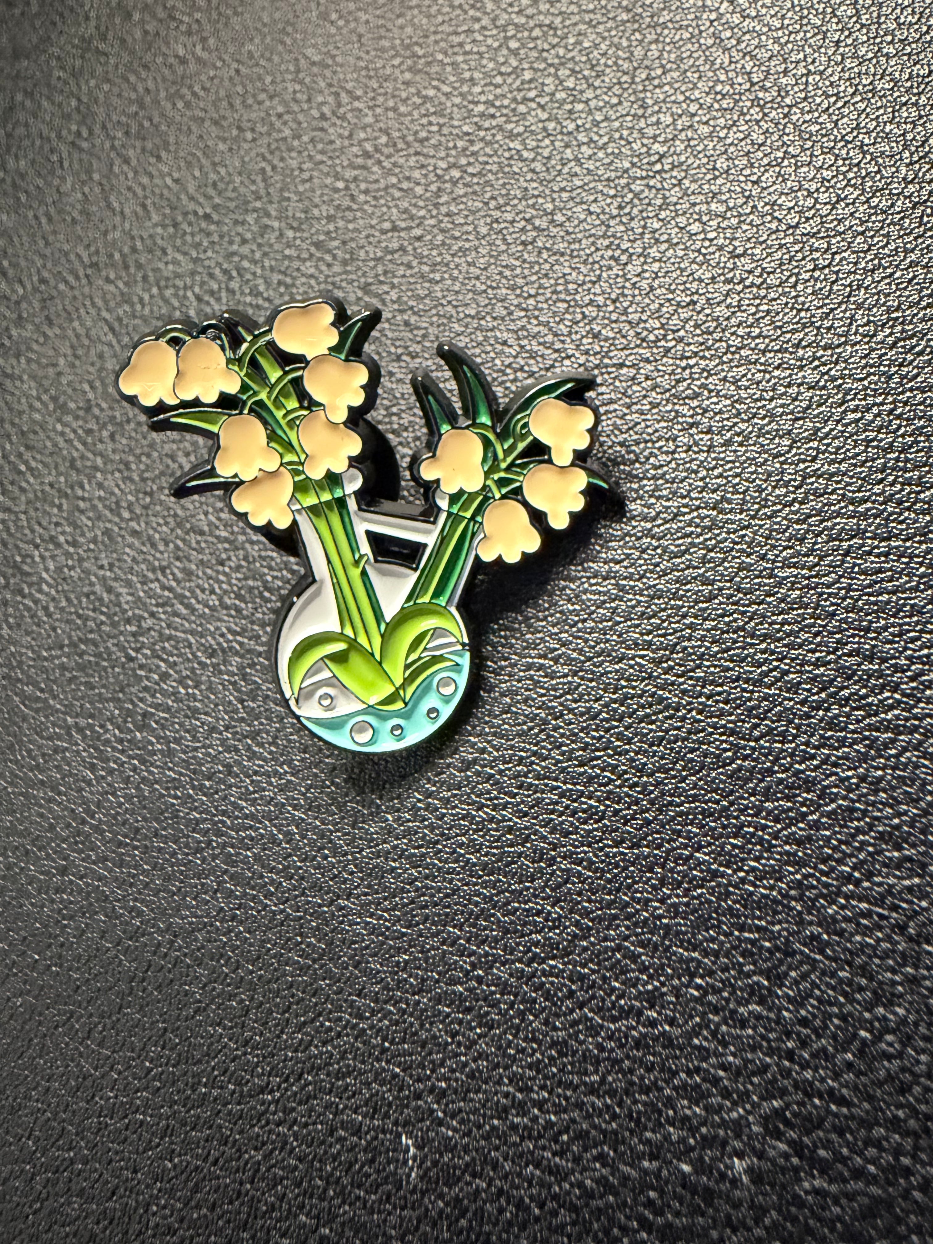 yellow flower pin