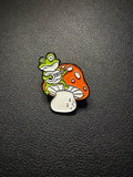jam out frog pin