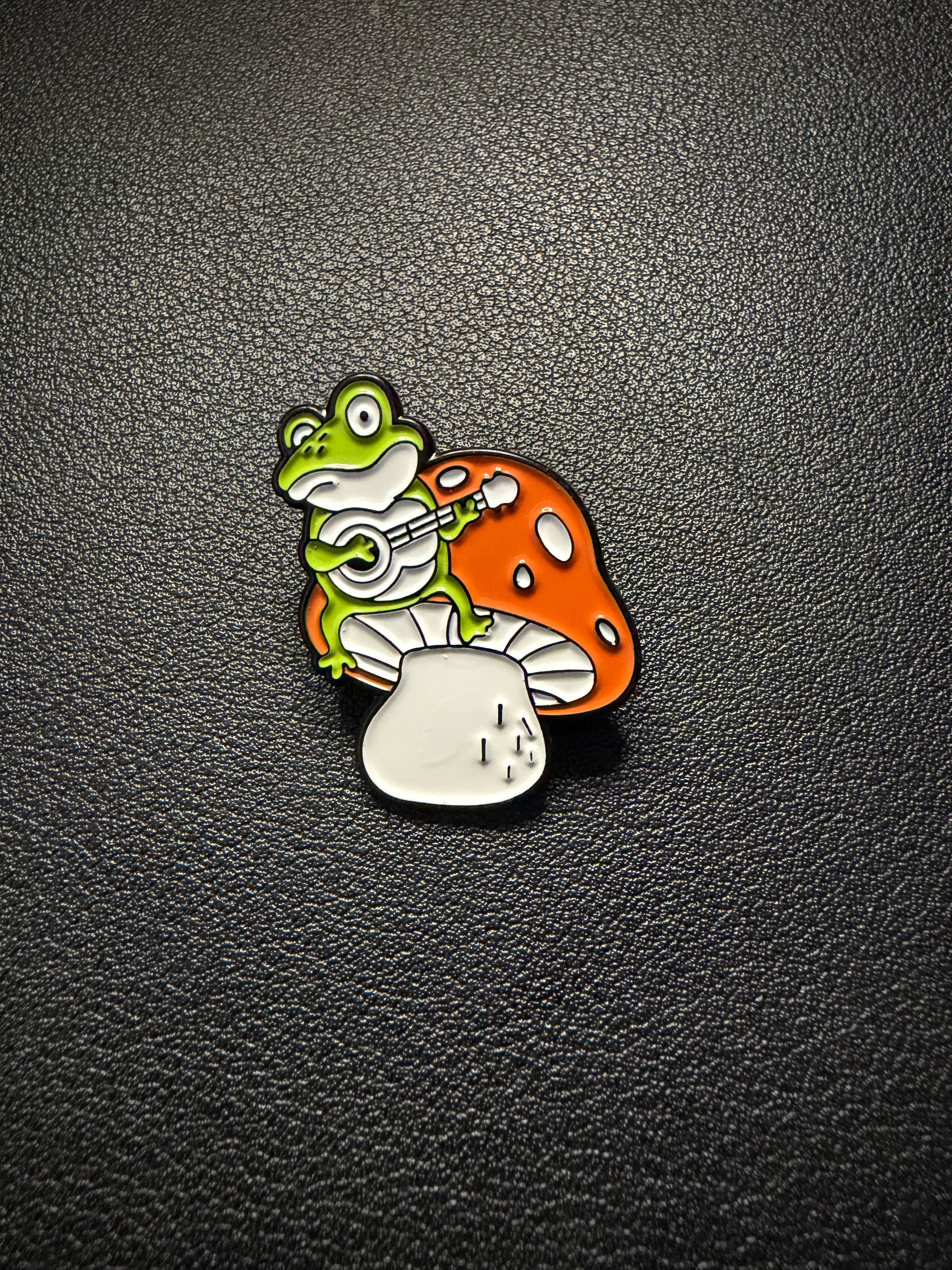 jam out frog pin